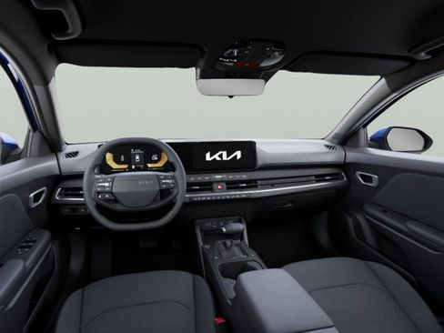 New 2026 Kia K4 FWD image 9