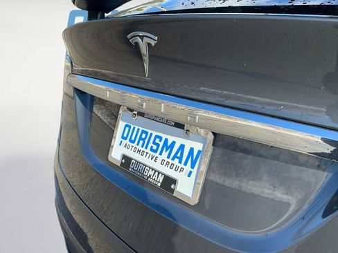 Used 2019 Tesla Model X Long Range image 22