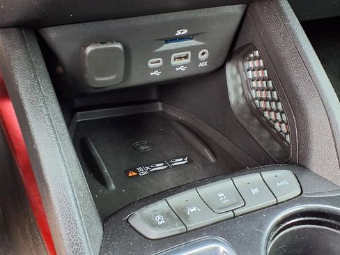 Used 2021 Chevrolet TrailBlazer RS w/ Sun and Liftgate Package image 23