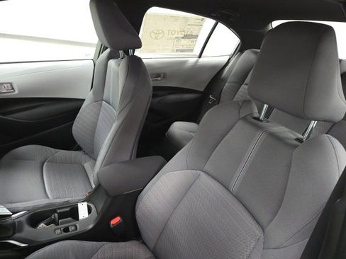 New 2026 Toyota Corolla SE image 17