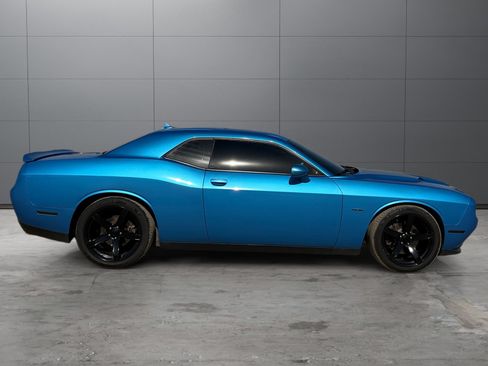 Used 2015 Dodge Challenger R/T Plus RWD image 6