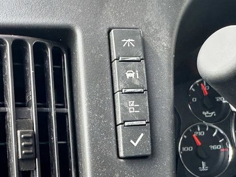 New 2025 Chevrolet Express 3500 Work Van w/ Power Convenience Package image 15