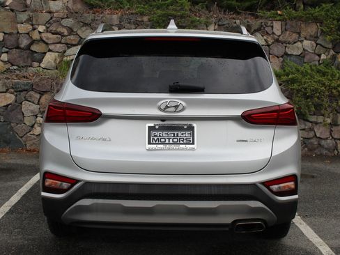 Used 2019 Hyundai Santa Fe AWD w/ Cargo Package image 8