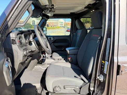 New 2026 Jeep Wrangler Unlimited Rubicon w/ Safety Group AWD/4WD image 12