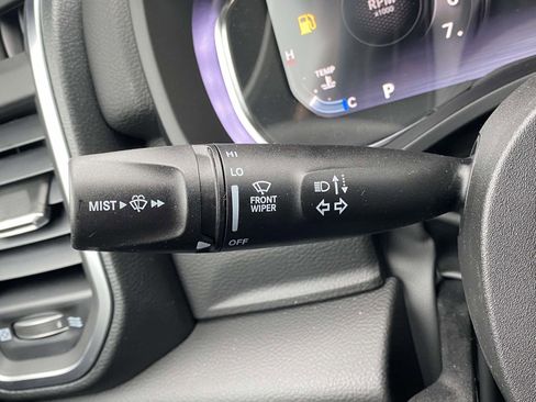 New 2026 RAM 1500 4x4 Crew Cab image 23