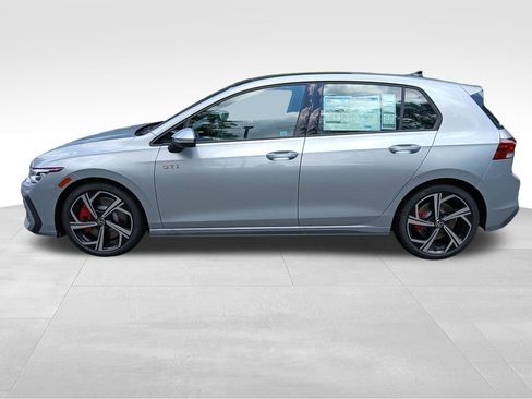 New 2025 Volkswagen GTI SE image 2