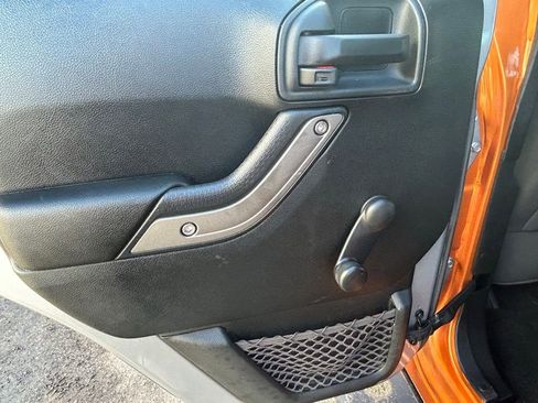 Certified 2017 Jeep Wrangler Unlimited Sport w/ Connectivity Group image 34