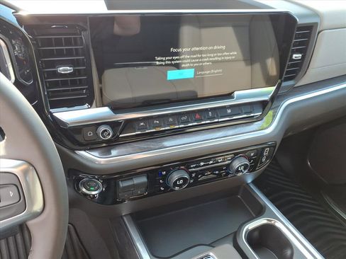 New 2026 Chevrolet Silverado 1500 LTZ w/ LTZ Premium Package image 18