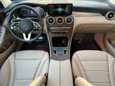 Certified 2022 Mercedes-Benz GLC 300 4MATIC image 17