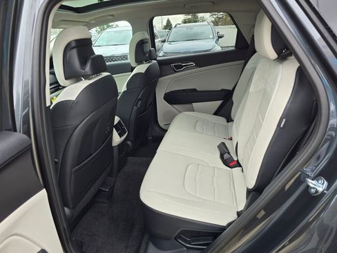 New 2026 Kia Sportage SX Prestige image 16