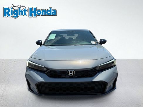 Used 2025 Honda Civic Sport image 5