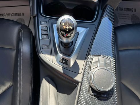 Used 2018 BMW M4 Coupe image 25