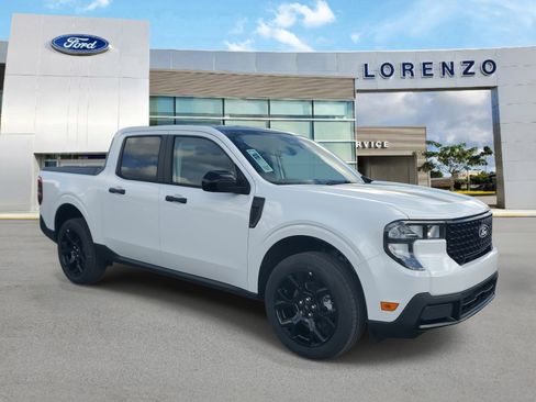 New 2026 Ford Maverick XLT w/ XLT Luxury Package image 3
