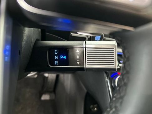 Used 2024 Hyundai Santa Fe Limited image 20