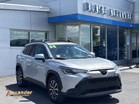 Used 2024 Toyota Corolla Cross AWD Hybrid w/ Moonroof Package image 1
