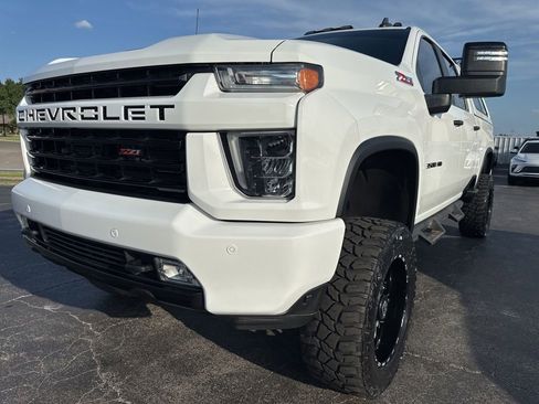 Used 2022 Chevrolet Silverado 3500 LT w/ All Star Edition AWD/4WD image 4