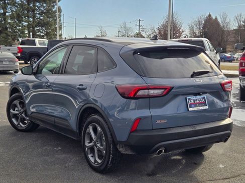 Certified 2025 Ford Escape ST-Line image 13