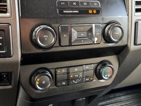 Used 2020 Ford F450 XL w/ Power Equipment Group image 31