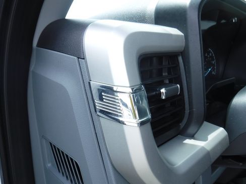 Used 2026 Ford F250 XL AWD/4WD image 16