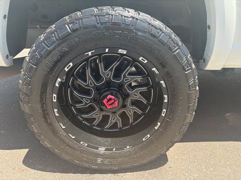 Used 2018 RAM 2500 Laramie w/ Sport Appearance Group AWD/4WD image 6