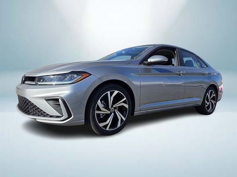 New 2026 Volkswagen Jetta SEL image 2