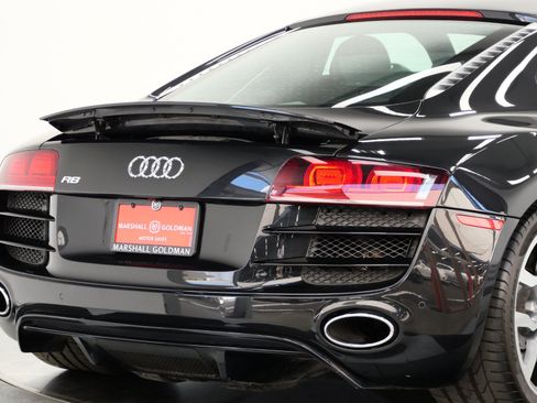 Used 2011 Audi R8 V10 AWD/4WD image 38