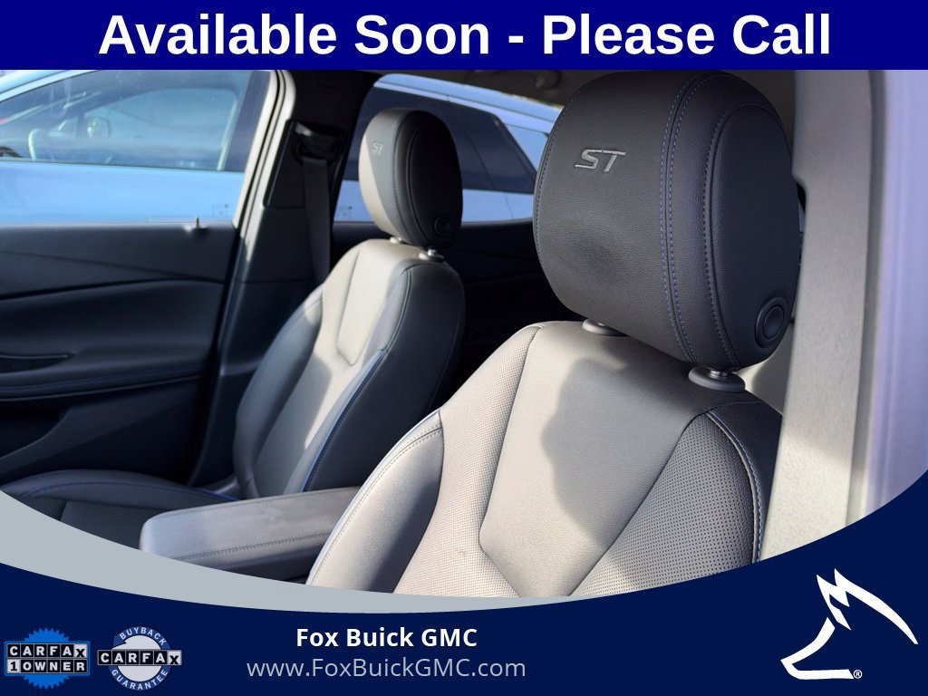 Used 2025 Buick Encore GX Sport Touring w/ Comfort Package AWD/4WD image 10