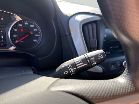 Certified 2024 GMC Terrain SLE image 33