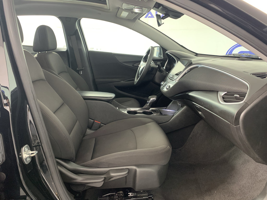 Used 2024 Chevrolet Malibu LT FWD image 38