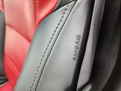 Used 2012 Chevrolet Corvette Grand Sport w/ 2LT Preferred Equipment Group image 41