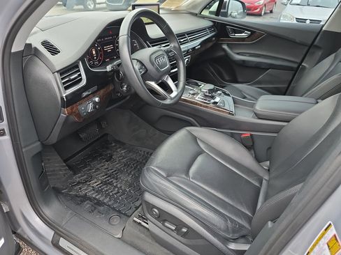 Used 2018 Audi Q7 3.0T Prestige w/ Prestige Package AWD/4WD image 11