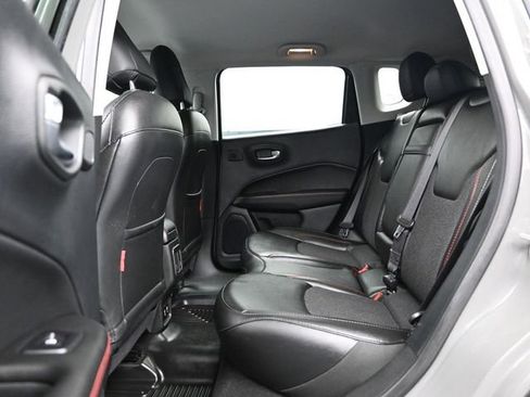 Used 2020 Jeep Compass Trailhawk w/ Cold Weather Group image 24