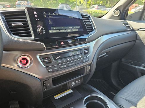 Used 2023 Honda Passport EX-L image 30