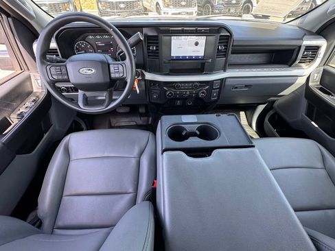 Used 2024 Ford F350 XL w/ XL Chrome Package RWD image 27