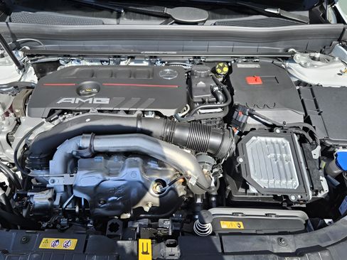 New 2026 Mercedes-Benz GLB 35 AMG 4MATIC image 29