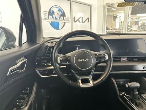 Certified 2023 Kia Sportage EX image 13