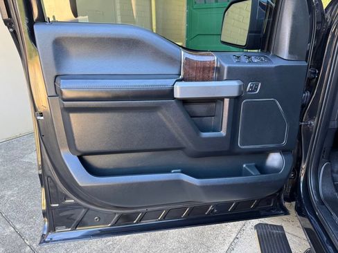 Used 2015 Ford F150 Platinum w/ Technology Package AWD/4WD image 14