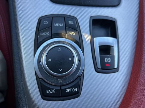 Used 2012 BMW Z4 sDrive28i image 16