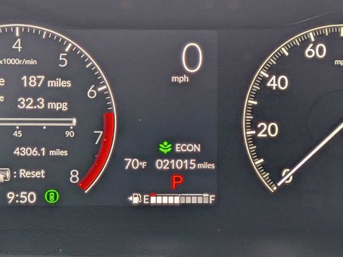 Used 2024 Honda CR-V EX-L image 31