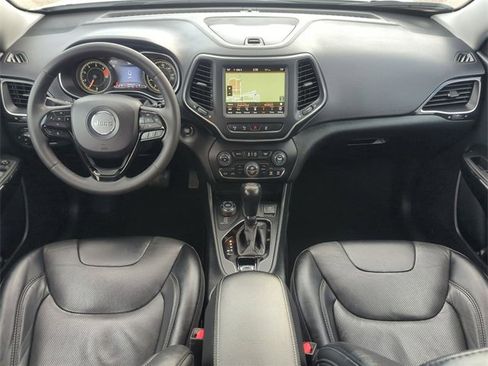 Used 2023 Jeep Cherokee Altitude Lux image 23