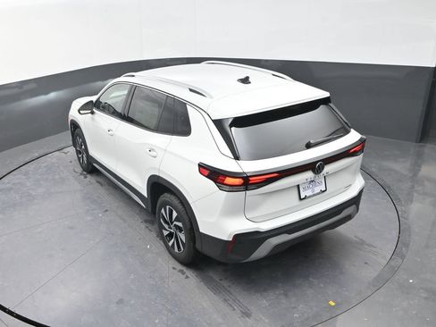 New 2026 Volkswagen Tiguan S AWD/4WD image 17