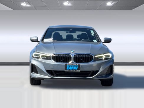 Used 2023 BMW 330i Sedan w/ Convenience Package RWD image 6