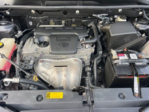Used 2015 Toyota RAV4 LE AWD/4WD image 42