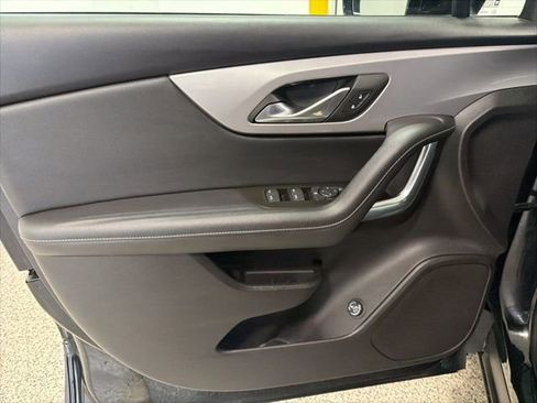 Used 2024 Chevrolet Blazer LT w/ Redline Edition image 9