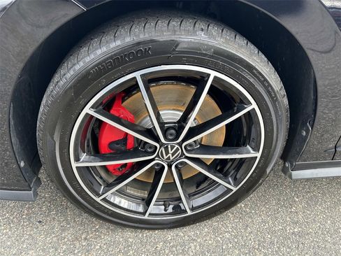 Used 2025 Volkswagen Jetta GLI Autobahn image 10