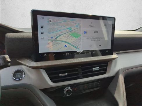 New 2026 Ford Explorer Active w/ Active Comfort Package image 12