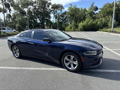 Used 2015 Dodge Charger SE w/ Sport Appearance Group