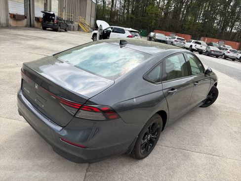 Certified 2025 Honda Accord SE image 10