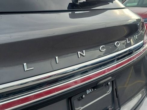 Used 2022 Lincoln Nautilus Reserve w/ Luxury Package image 34