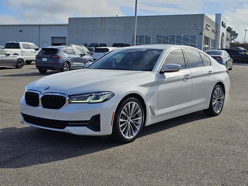 Used 2021 BMW 530i 530i Sedan image 1